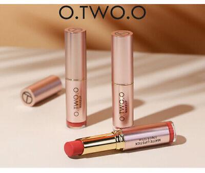 O.TWO.O - RGL12 Red Revolution Lipstick Plumper Professional Confidence - Better Savings Group